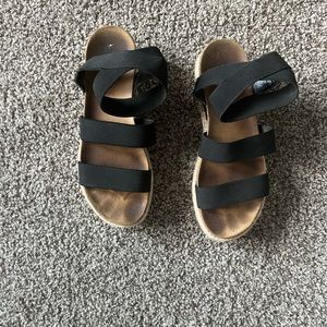 Steve Madden sandals